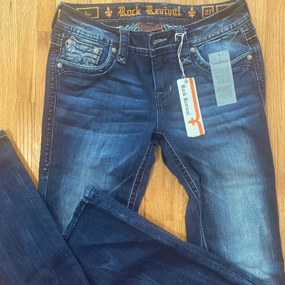 NWT Rock Revival Yui Boot size 27